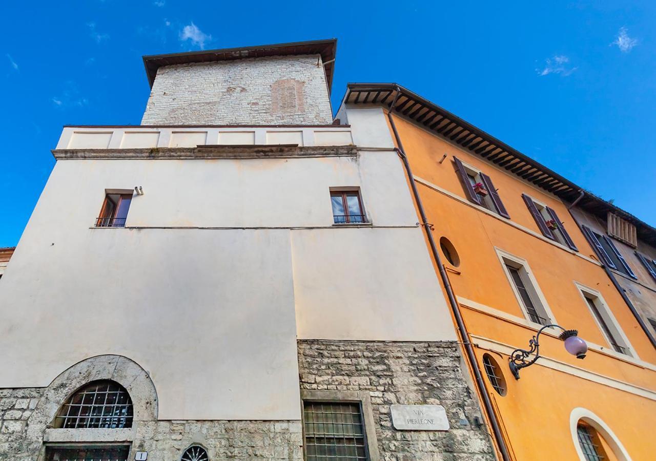 Casa In Zona Strategica Apartment Spoleto Bagian luar foto